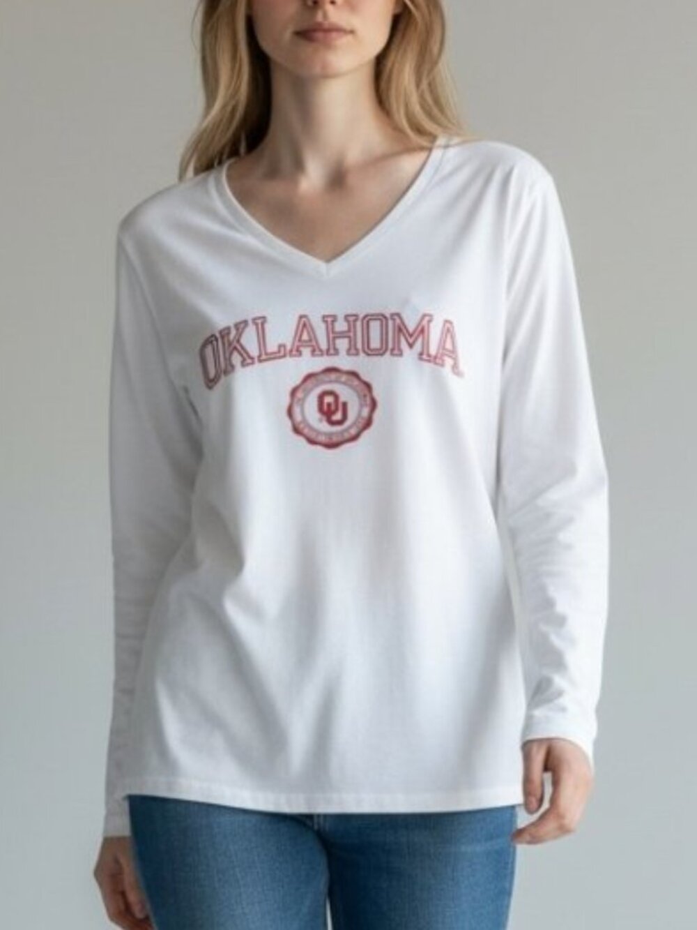 Russell University of Oklahoma Women’s Long Sleeve V-neck T-Shirt Size M